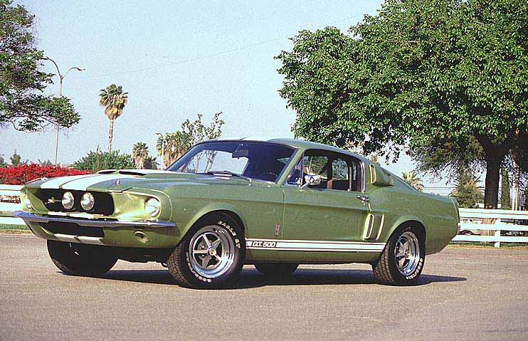 It's a'67 Shelby Cobra GT500 Here's a pic of the real thing